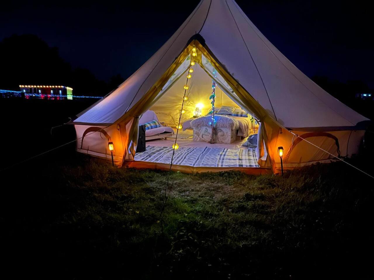 Country View Camping Bratton 外观 照片
